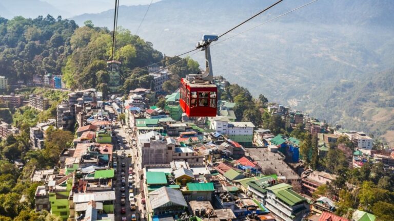Mawlynnong To Munnar: 5 Green Destinations For Travellers To Explore | Travel News