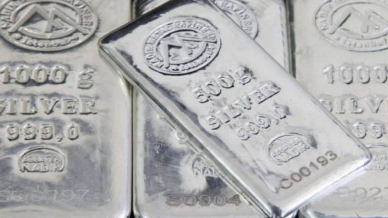 Silver Prices Hit Record High Of Rs 1.3 Lakh, Surge Rs 1,668 In A Day Amid Fed Rate Cut Bets | Savings and Investments News