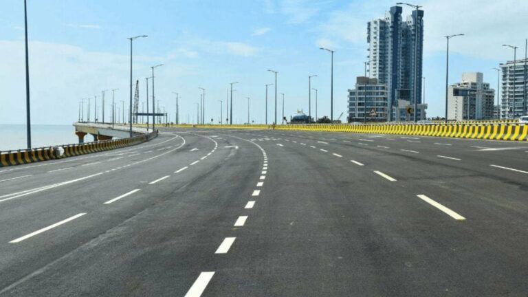 Yamuna Expressway Real Estate Booms: Plots Deliver 536% Returns Since 2020 | Real Estate News