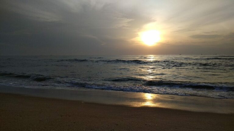 This Is India’s Only State To Witness Sunrise And Sunset From One Beach