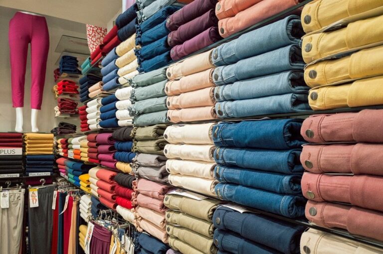 Sri Lanka’s garment exports rise 7.4% to $3.31 bn in Jan–Aug 2025